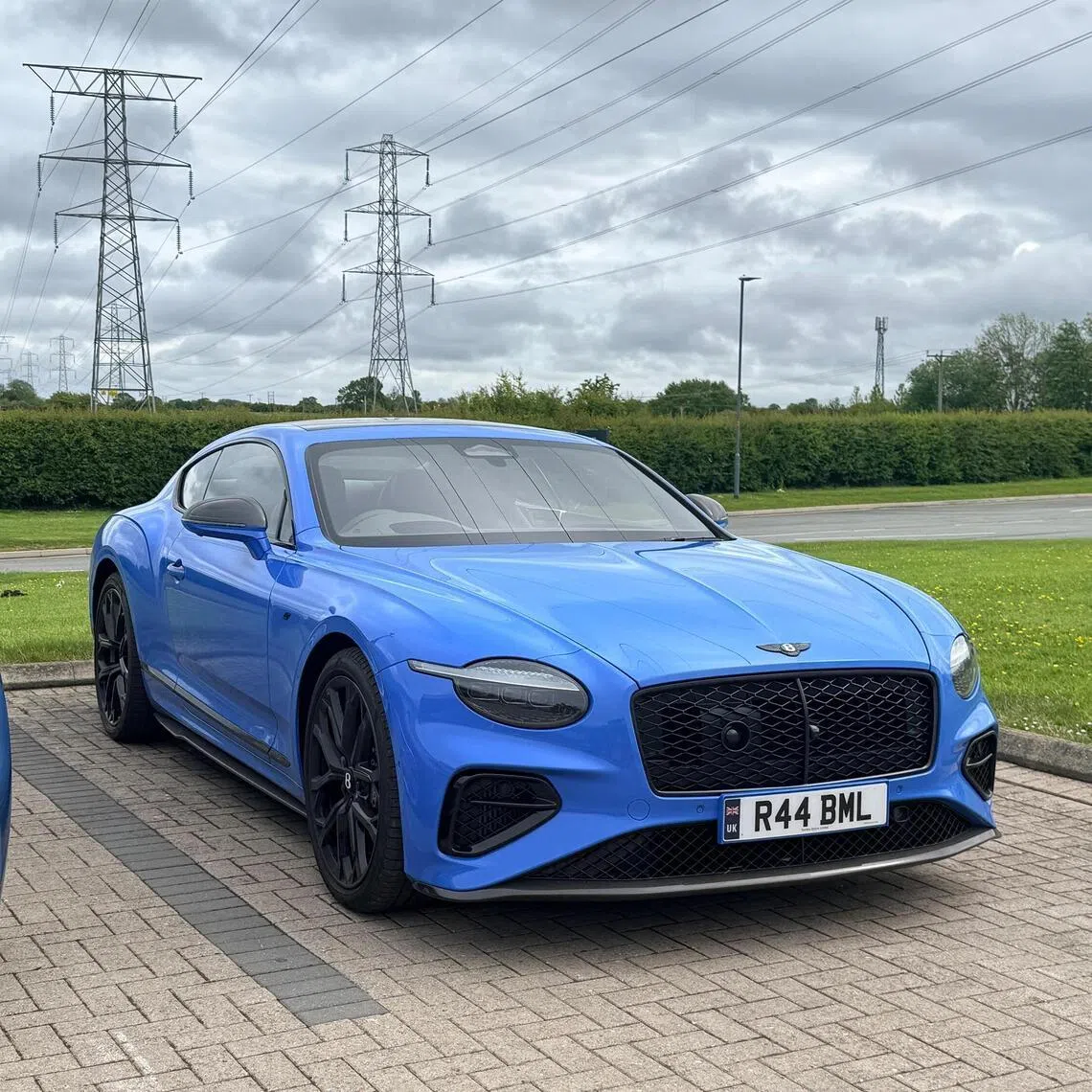The Continental GT S blends the handling set-up from the Speed version with the standard GT. 