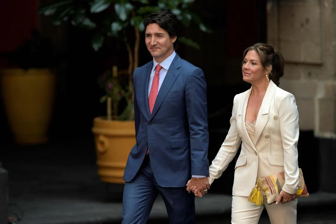 Canadian Prime Minister Justin Trudeau and his wife Sophie Gregoire on an official visit to  Mexico in January 2023.