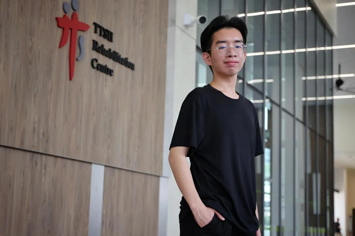 ST20240421_202439404024/ayynursing/Ang Yiying/Jason Quah Anderson, 20, a polytechnic student who is a para-nursing volunteer with Tan Tock Seng Hospital, pictured on Apr 21, 2024.