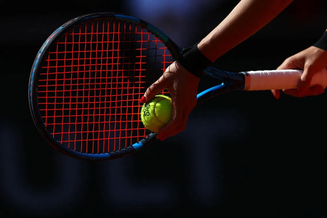 FILE PHOTO: General view of a tennis racquet in Paris, France, May 29, 2023. REUTERS/Kai Pfaffenbach/File photo