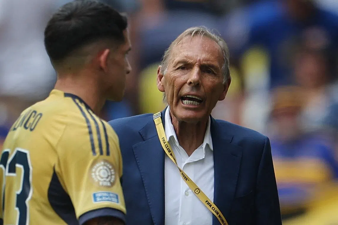 Soccer Football - FIFA Club World Cup - Group C - Auckland City v Boca Juniors - Geodis Park, Nashville, Tennessee, U.S. - June 24, 2025 Boca Juniors coach Miguel Angel Russo reacts REUTERS/Carlos Barria