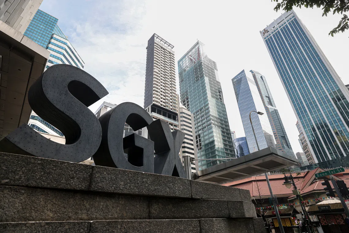 On Oct 16, decliners outnumbered advancers 305 to 227, with total turnover at $1.5 billion. 