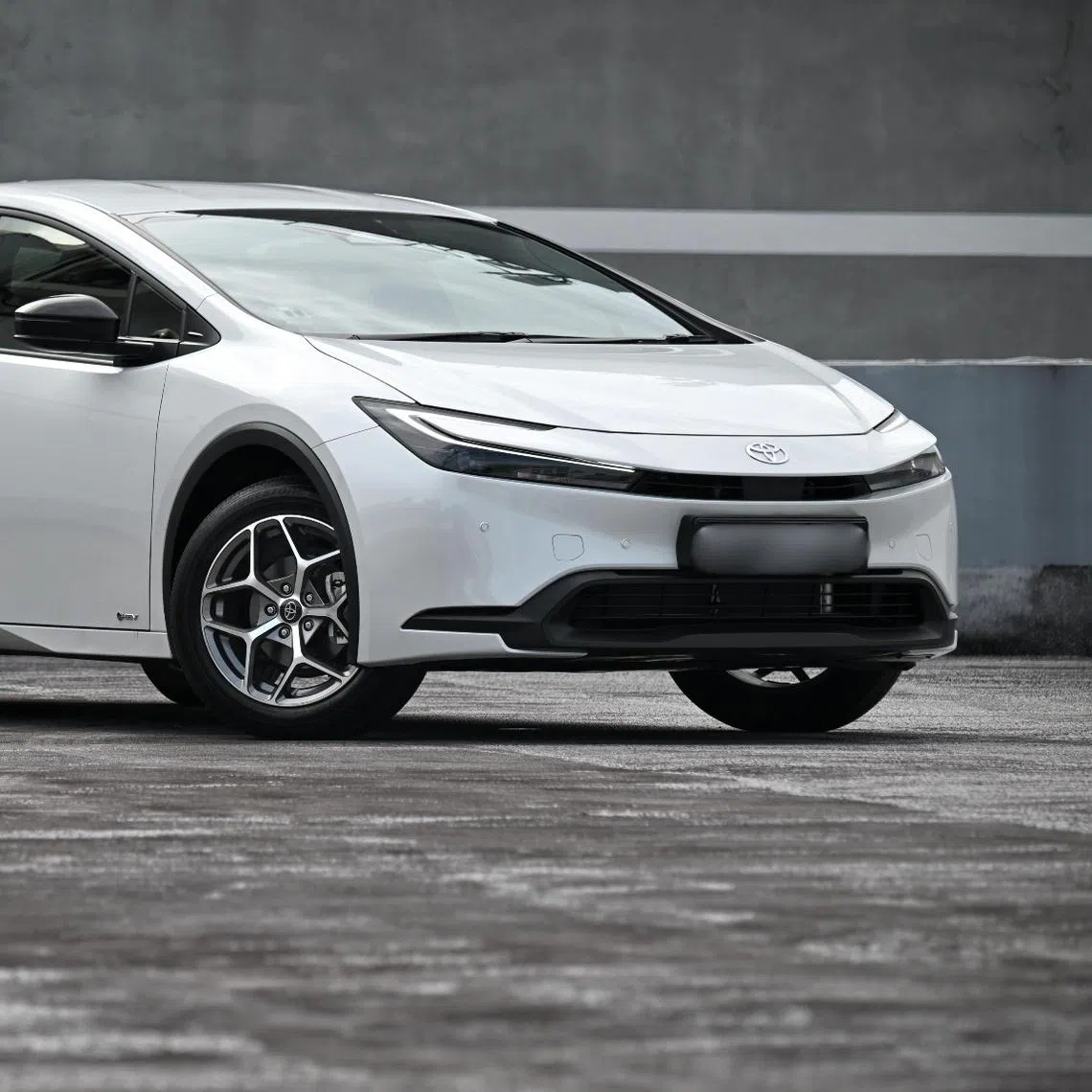 Affected cars will have their electric door circuits modified.