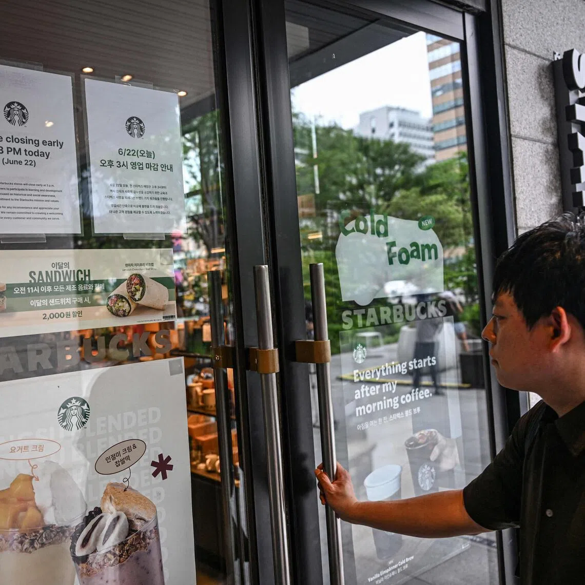 Starbucks Korea sparked uproar when it ran a “Tank Day” reusable cup promotion on May 18 – the 46th anniversary of the Gwangju uprising.