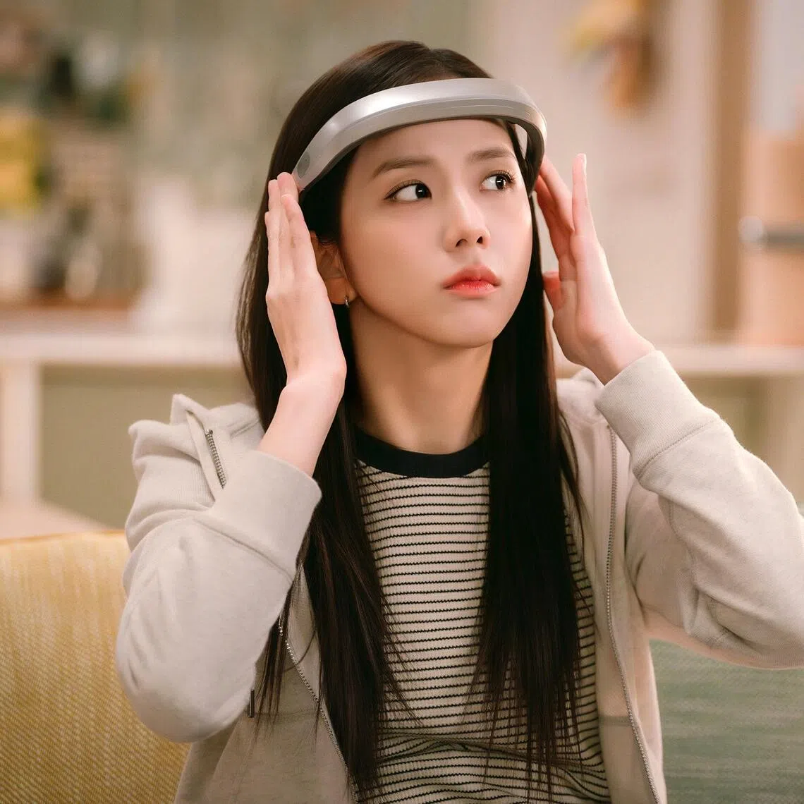 Jisoo in Boyfriend On Demand.