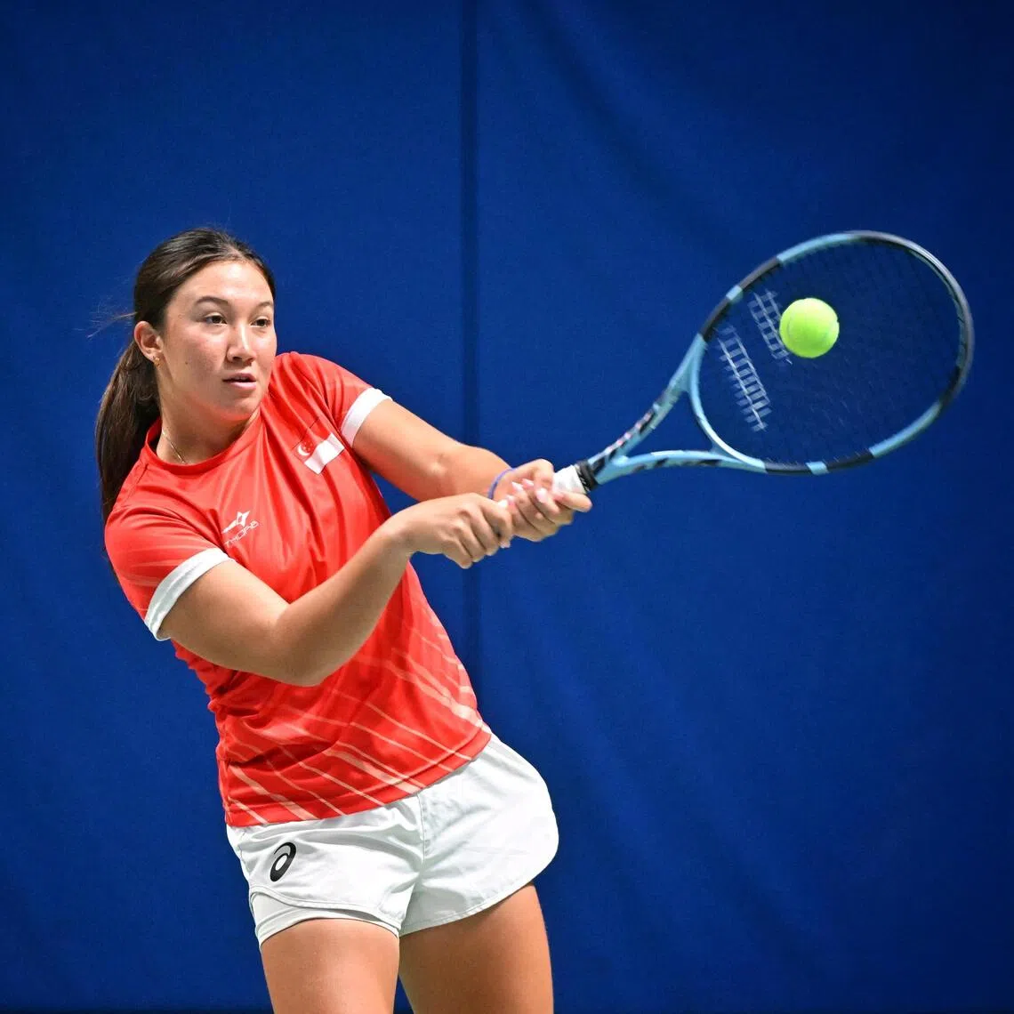 National tennis player Eva Desvignes training at the Kallang Tennis Hub on Sept 17.