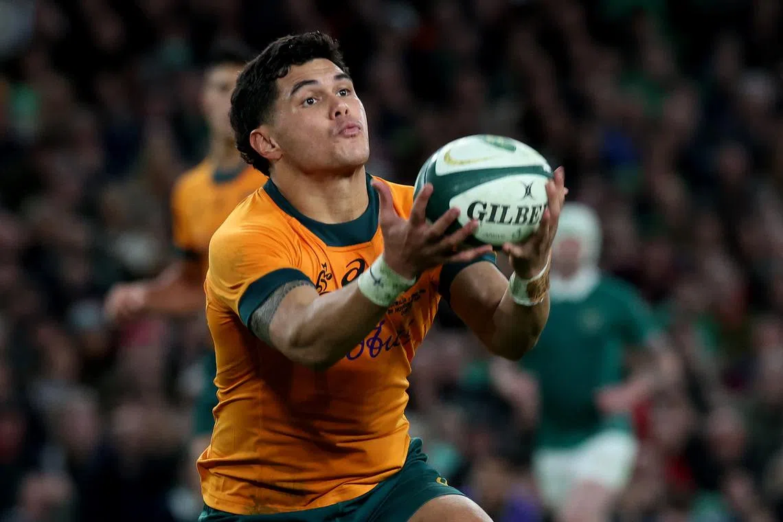 Rugby Union - Autumn Internationals - Ireland v Australia - Aviva Stadium, Dublin, Ireland - November 30, 2024 Australia's Noah Lolesio in action REUTERS/Lorraine O'sullivan/File Photo