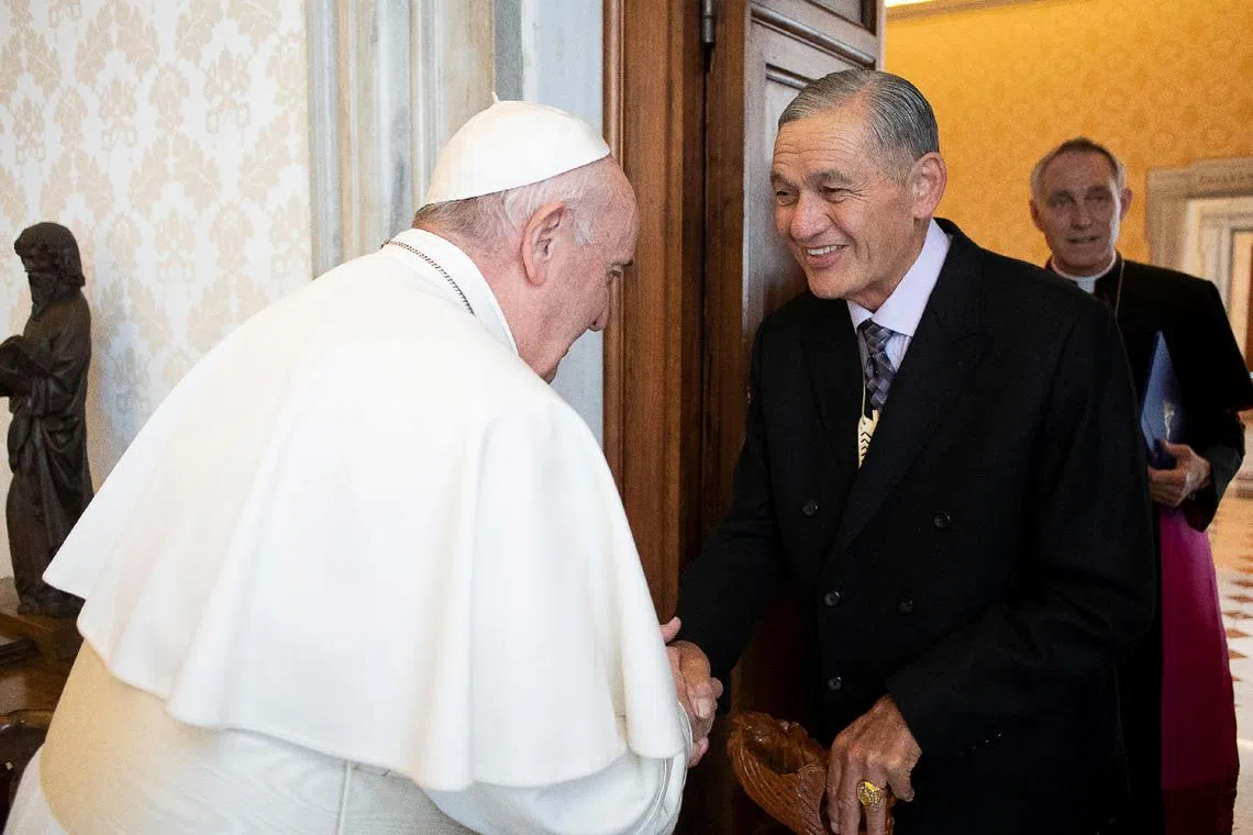 FILE PHOTO: Pope Francis meets Maori King Tuheitia Paki at the Vatican, May 25, 2019. Vatican Media/Handout via REUTERS/File Photo