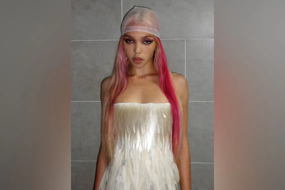 FKA twigs has dropped her lawsuit against Shia LaBeouf, a former boyfriend whom she had accused of abuse.