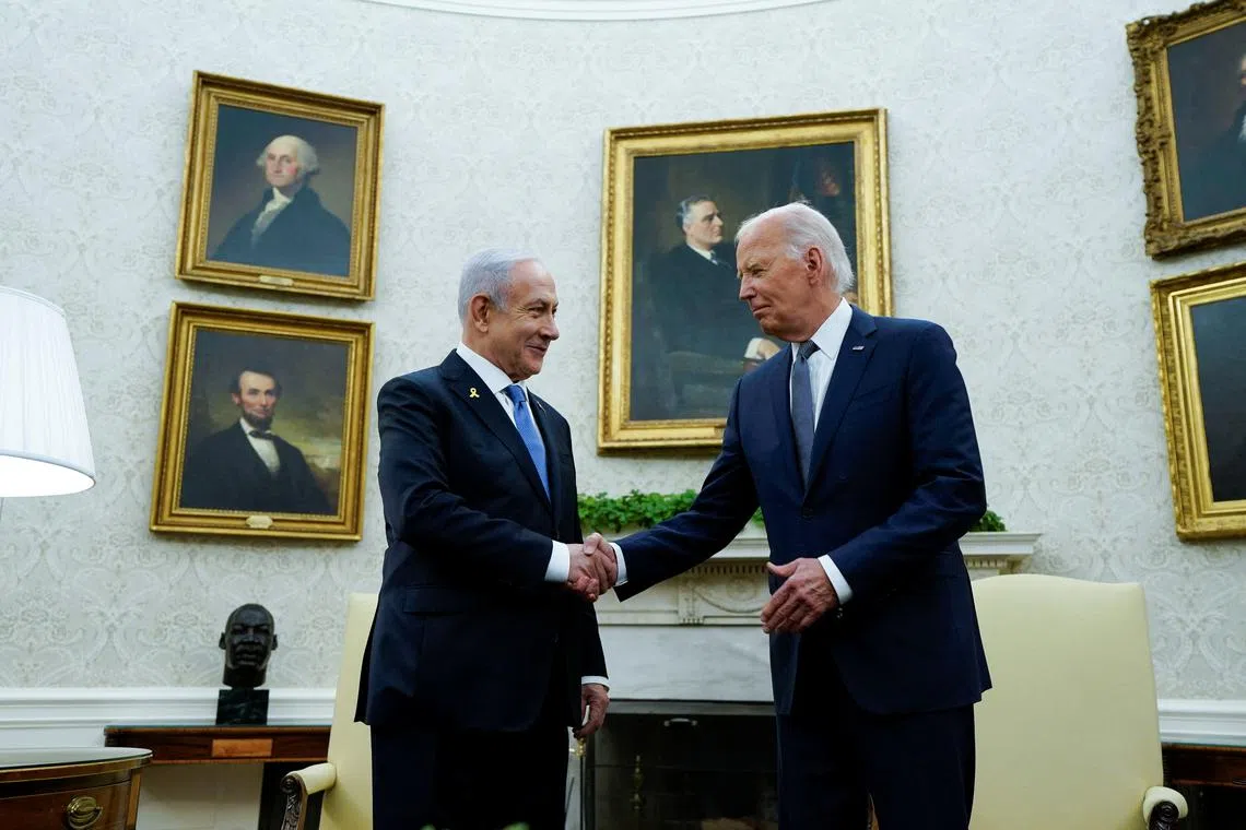 U.S. President Joe Biden meets with Israeli Prime Minister Benjamin Netanyahu in the Oval Office at the White House in Washington, U.S., July 25, 2024. REUTERS/Elizabeth Frantz/File Photo