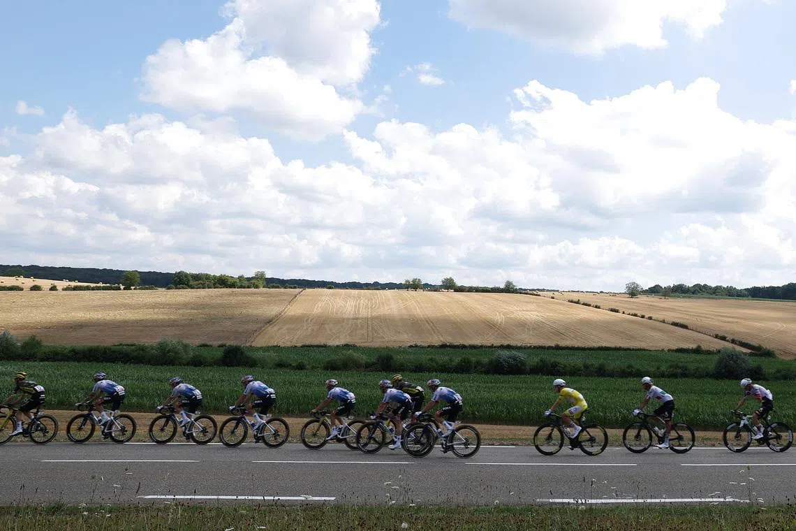Tour de France unveils new mountain test as riders brace for Col du Haag
