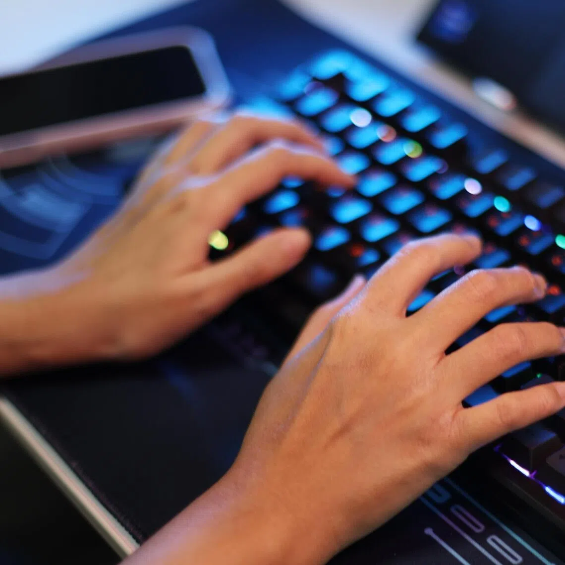 In the search for spiritual guidance, people are bowing to screens as they turn to AI for  answers, says the writer.