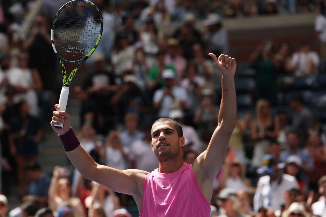 Tennis - U.S. Open - Flushing Meadows, New York, United States - August 29, 2025 Spain's Carlos Alcaraz celebrates winning his third round match against Italy's Luciano Darderi REUTERS/Brendan Mcdermid