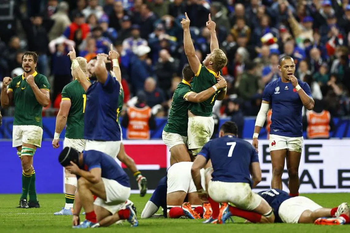 Rugby Union - Rugby World Cup 2023 - Quarter Final - France v South Africa - Stade de France, Saint-Denis, France - October 15, 2023 South Africa's Pieter-Steph du Toit and teammates celebrate after the match REUTERS/Gonzalo Fuentes