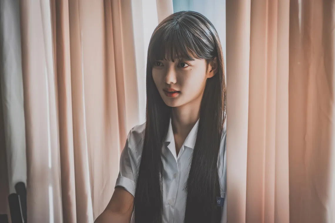  Kim Yoo-jung in Dear X.