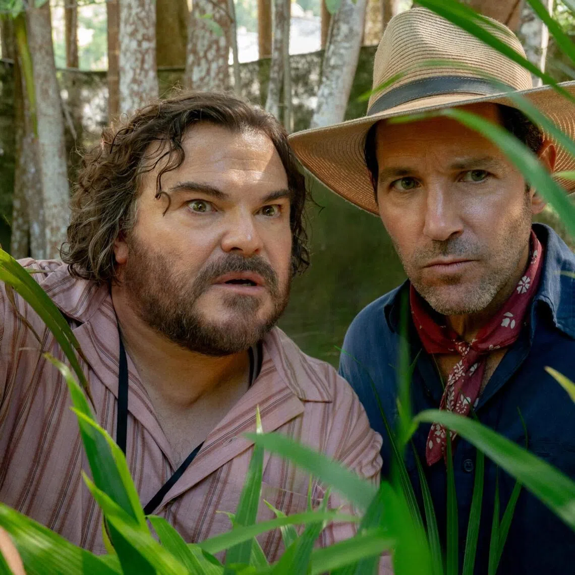 Jack Black (left) and Paul Rudd in Anaconda.
