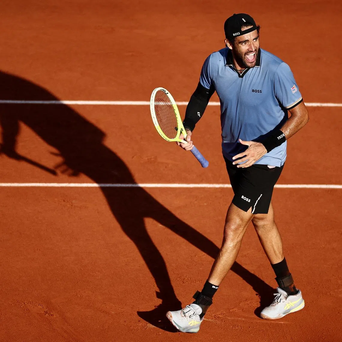 Tennis - French Open - Roland Garros, Paris, France - June 1, 2026 Italy's Matteo Berrettini celebrates winning his fourth round match against Argentina's Juan Manuel Cerundolo REUTERS/Guglielmo Mangiapane