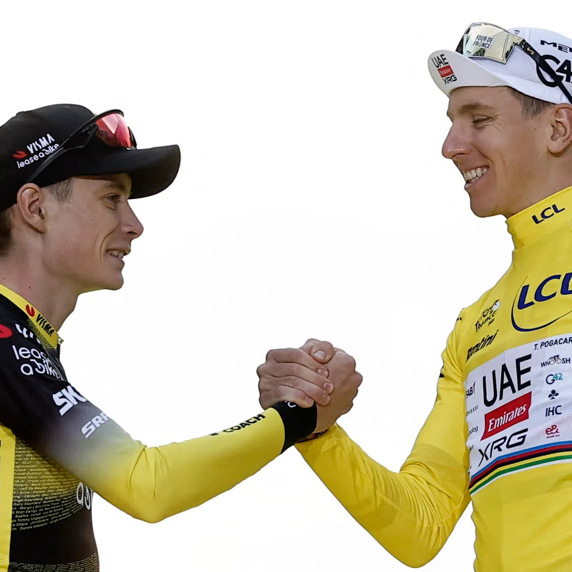 Cycling - Tour de France - Stage 21 - Mantes-la-Ville to Paris - Paris, France - July 27, 2025 Second placed Team Visma | Lease a Bike's Jonas Vingegaard shakes hands with UAE Team Emirates XRG's Tadej Pogacar on the podium as he wears the yellow jersey after winning the Tour de France REUTERS/Benoit Tessier