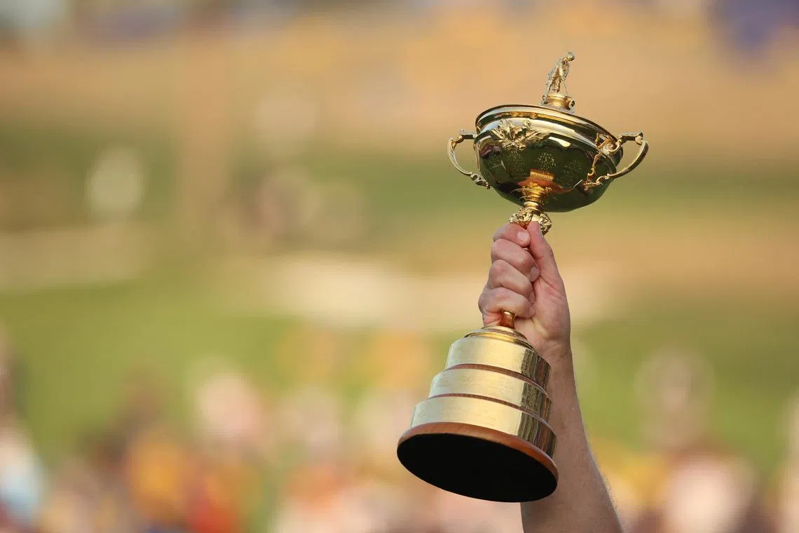 FILE PHOTO: Golf - The 2023 Ryder Cup - General view of the trophy, Marco Simone Golf & Country Club, Rome, Italy - October 1, 2023/REUTERS/Phil Noble/File Photo