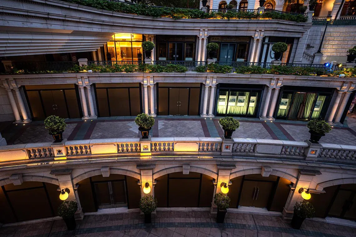 Only three of the more than 30 units at Li Ka-shing’s 1881 Heritage luxury mall are occupied.