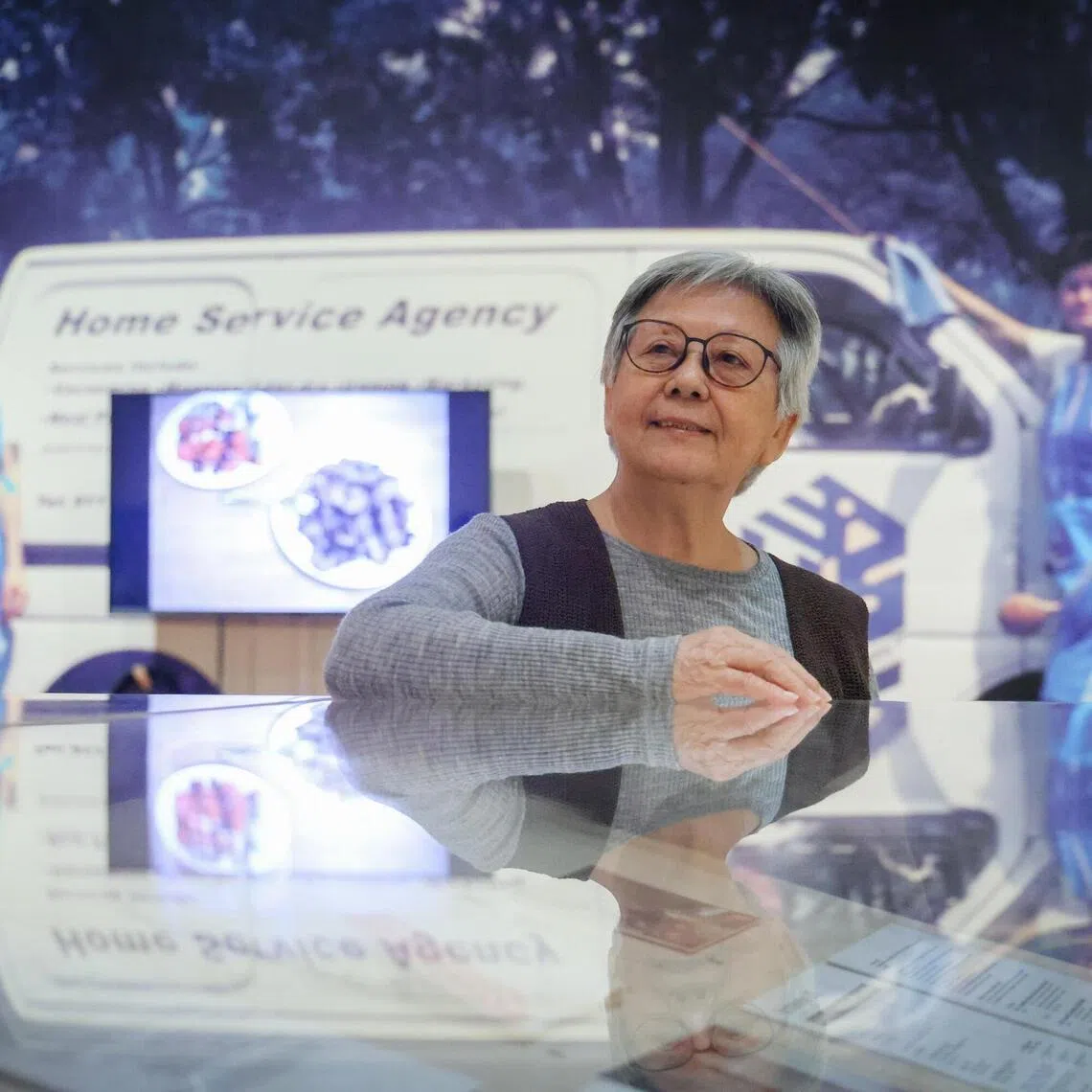 ST20260121_202680600947/shamanda28/Shawn Hoo/Jason Quah

Artist Amanda Heng, Singapore’s representative to the Venice Biennale 2026 pictured with her work at the National Gallery Singapore on Jan 21, 2026. ST PHOTO: JASON QUAH