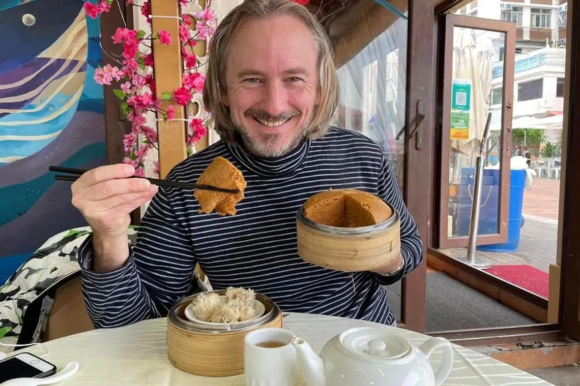 Australian Gregory Charles Rivers, who made his name acting in Hong Kong TVB dramas, died on Feb 2, 2024.