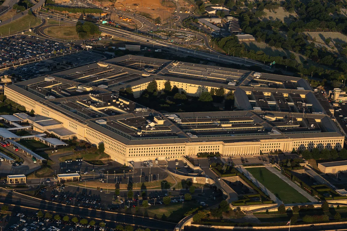 US news outlets reject Pentagon press access policy