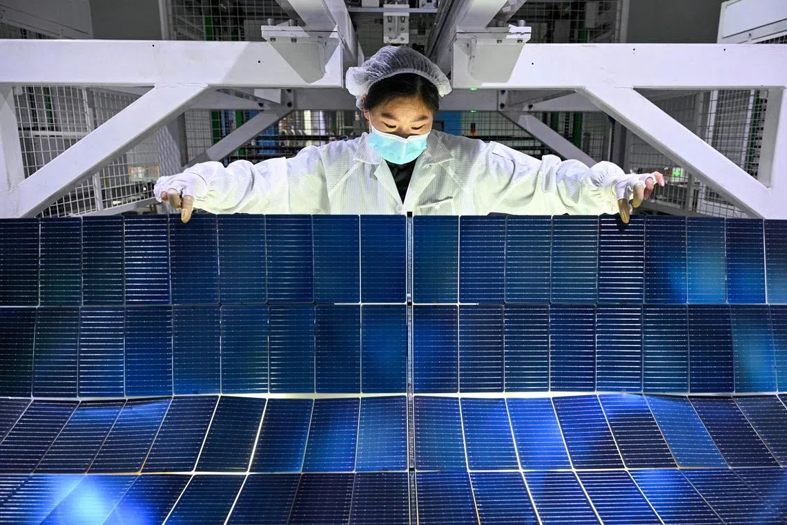 The closed-door meetings will discuss measures to address overcapacity in the solar cell, module and others.