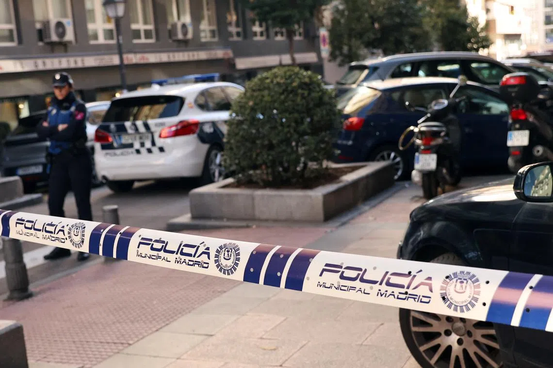 FILE PHOTO: Police work at the site where Alejo Vidal-Quadras, former head of Spain's People's Party in the Catalonia region, was shot in the face, in Madrid, Spain, November 9, 2023. REUTERS/Nacho Doce