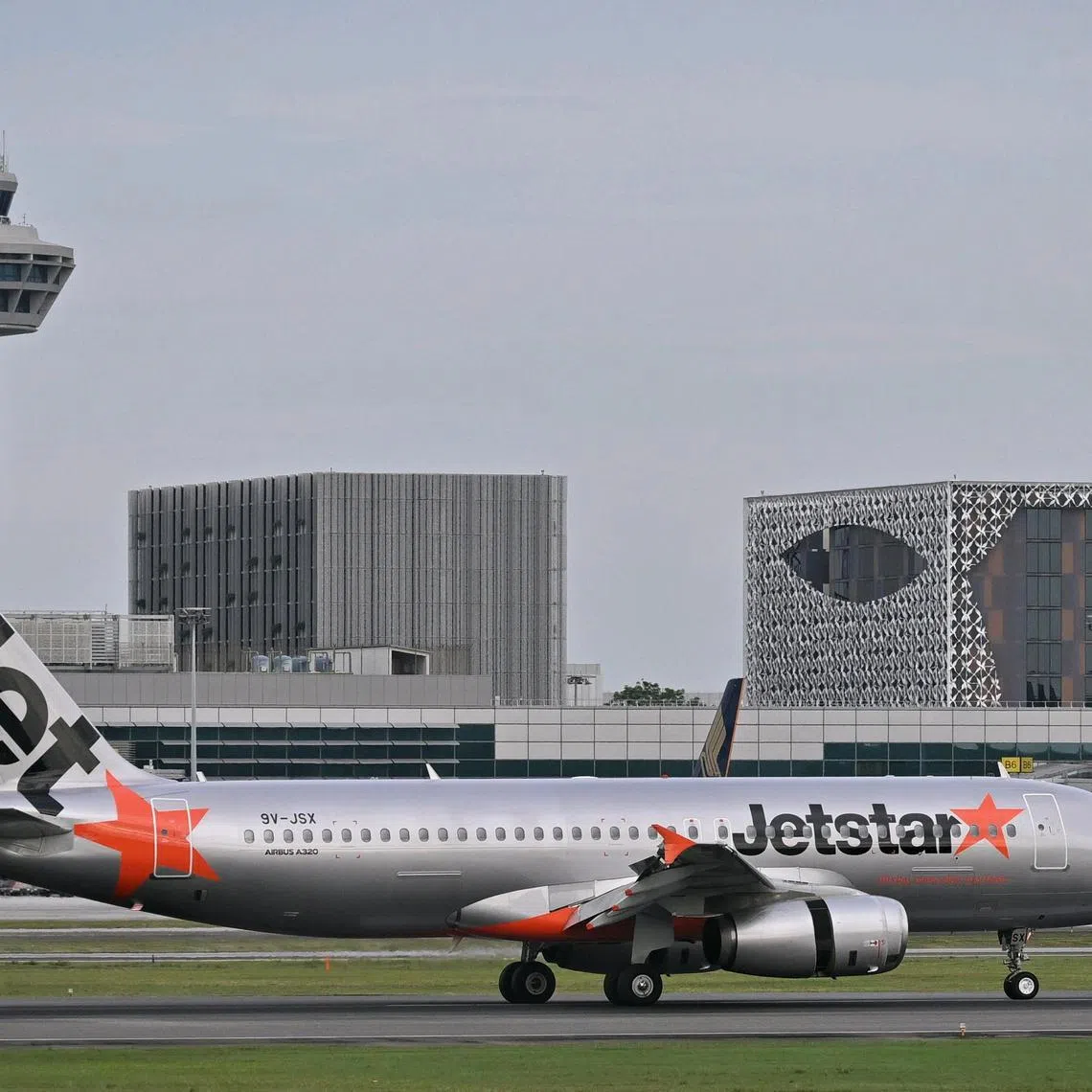 Rising cost pressures that are squeezing profitability and led Qantas Airways to shut down Singapore-based  Jetstar Asia.