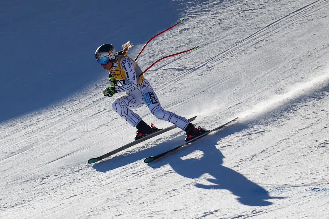 Alpine Skiing - FIS Alpine World Ski Championships - Women's Downhill Training - Saalbach, Austria - February 5, 2025 Czech Republic's Ester Ledecka in action REUTERS/Lisi Niesner