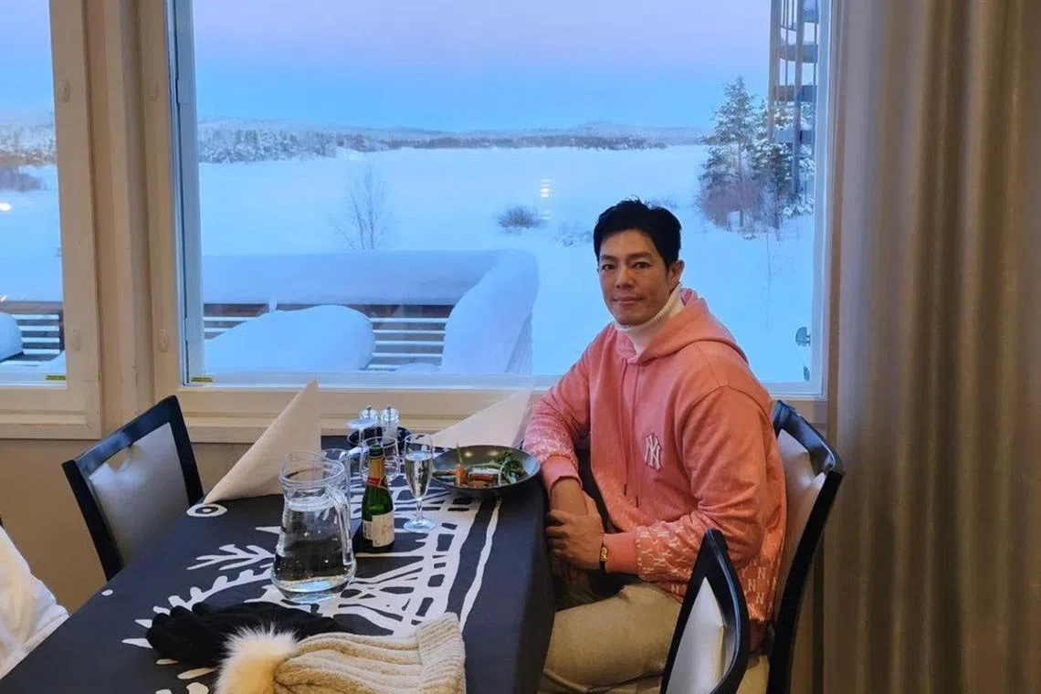 Actor Zhang Yaodong on vacation in Finland, one of the places he would want to fly to on a free weekend.
