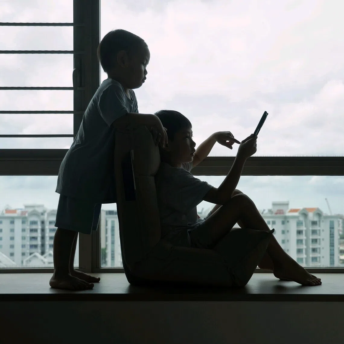 Many young people grow up under the glare of social media, which puts pressure on them to perform for an audience, says the writer.