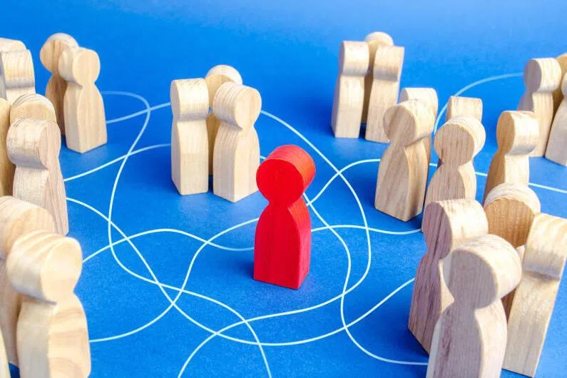 Otroverts don't feel part of a group but the world could do with more of them.