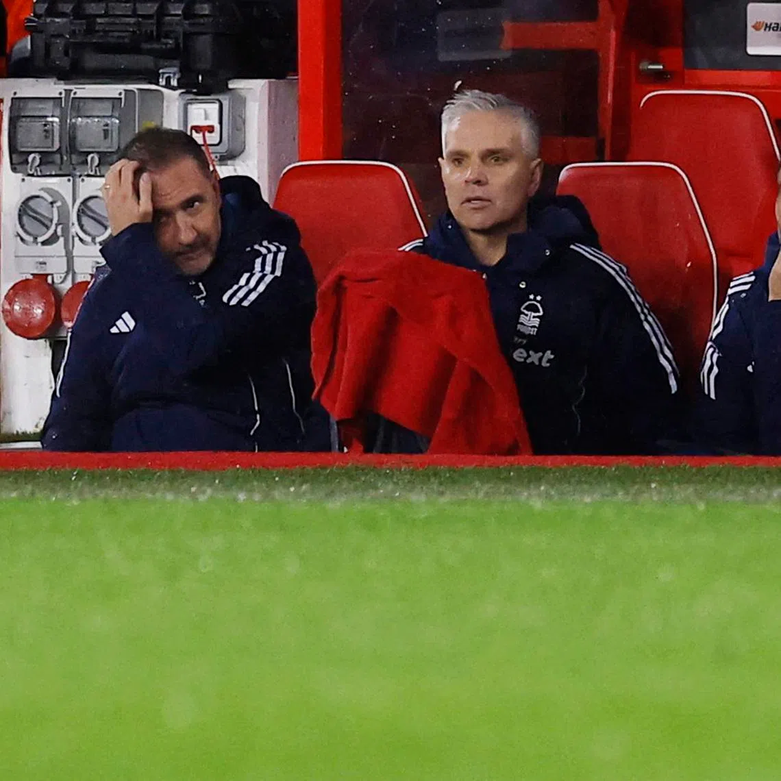 Soccer Football - UEFA Europa League - Play Off - Second Leg - Nottingham Forest v Fenerbahce - The City Ground, Nottingham, Britain - February 26, 2026 Nottingham Forest manager Vitor Pereira looks on Action Images via Reuters/Andrew Couldridge