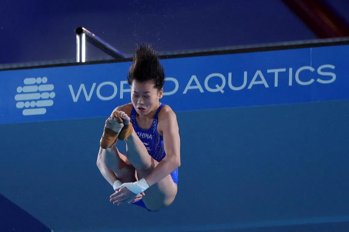 FILE PHOTO: Diving - World Aquatics Championships - Hamad Aquatic Centre, Doha, Qatar - February 4, 2024 China's Hongchan Quan in action during the women's 10m platform preliminary round REUTERS/Evgenia Novozhenina/File Photo