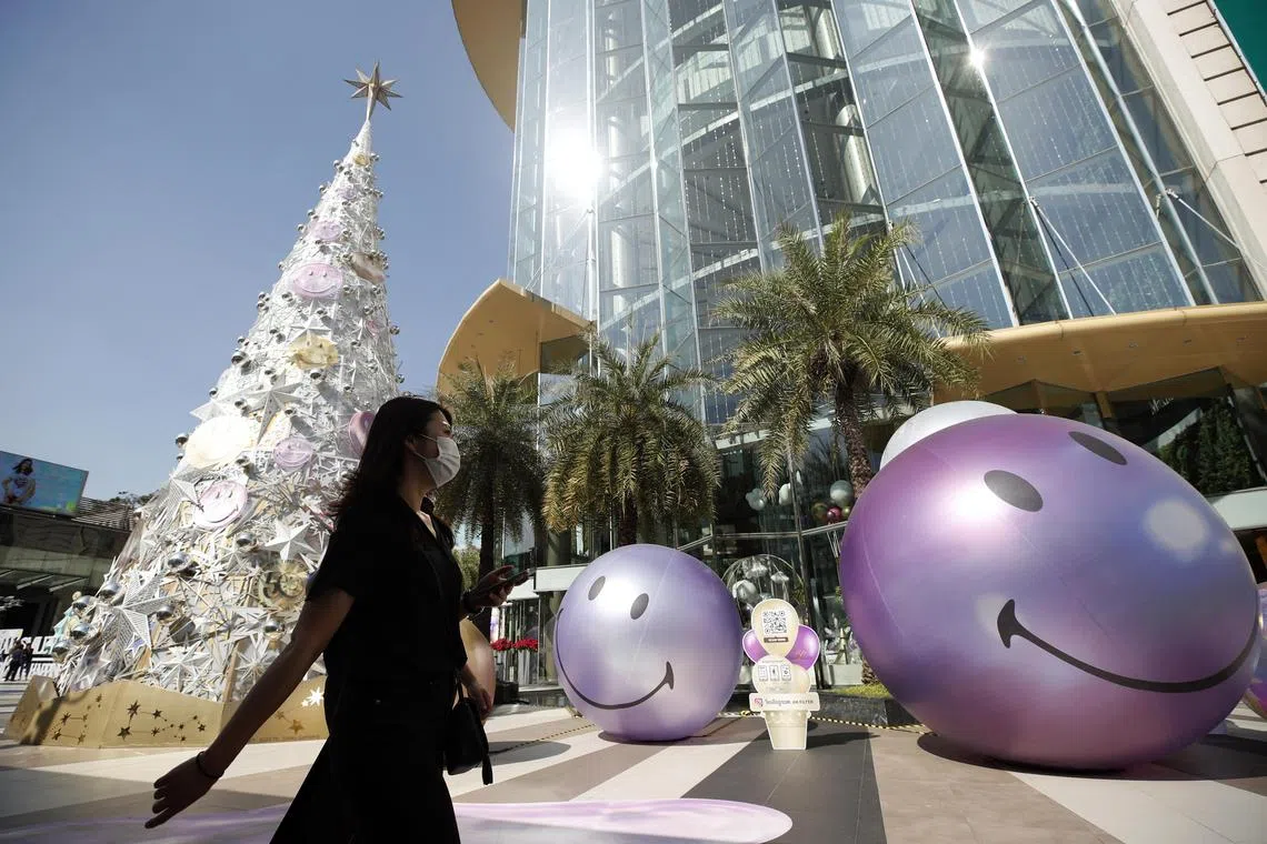 Thailand will exceed its most-recent target for foreign tourist arrivals by about 15 per cent, buoyed by a year-end rush of visitors from Europe and the United States, according to the government’s tourism agency. 