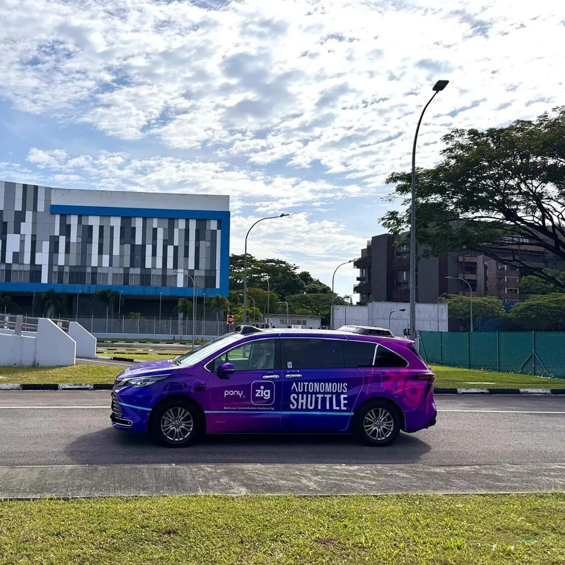 ntav11 - CDG AV Shuttle.
Credit: ComfortDelGro