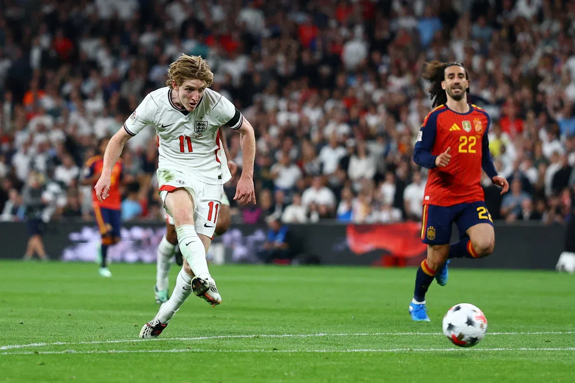 Gordon’s goal continues debate over England’s footballing identity ...