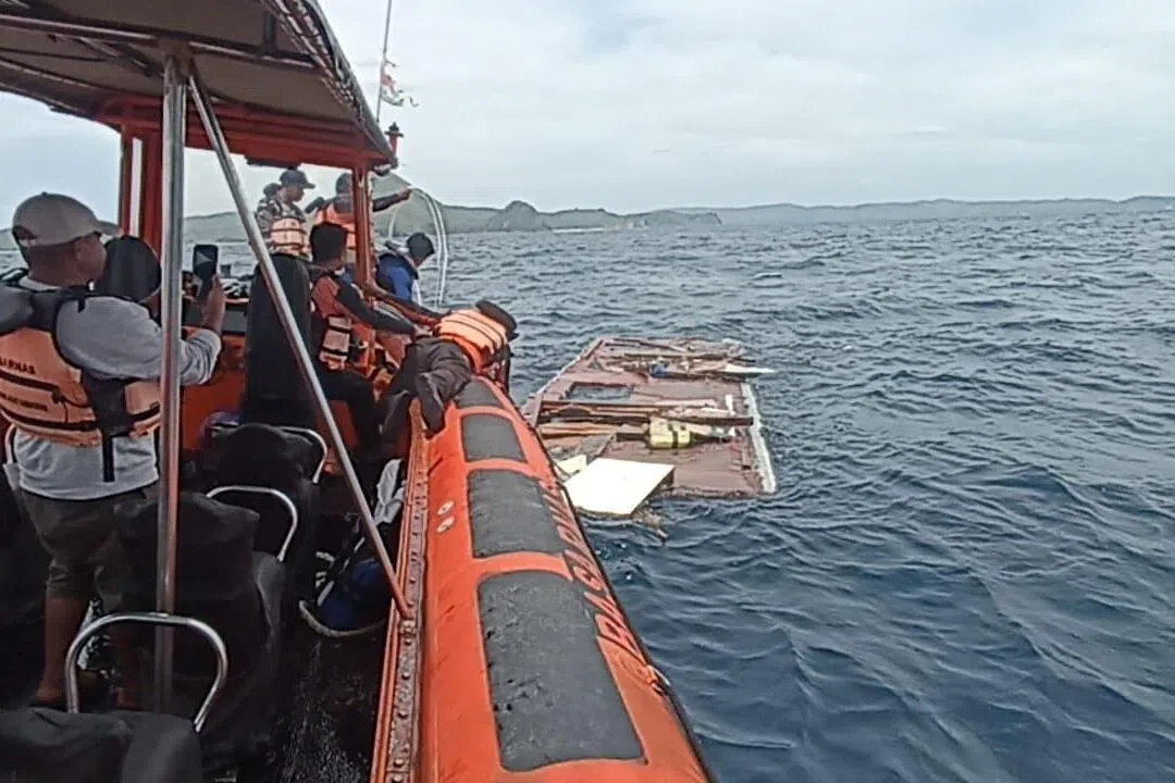 Indonesia rescuers find Spanish tourist’s body a week after boat’s sinking