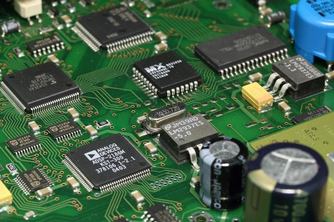 The US has been pressuring Japan to impose more curbs on the ability of firms to sell advanced chipmaking tools to China.