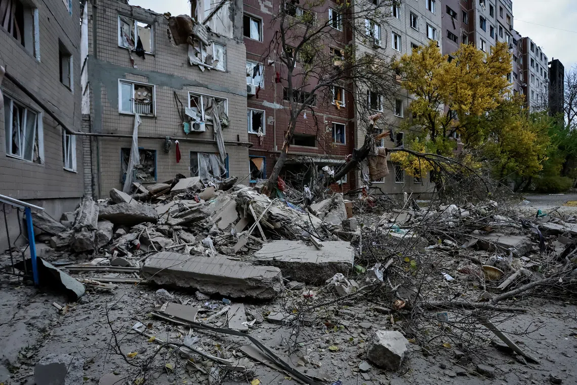 Apartment buildings damaged by a Russian military strike, amid Russia's attack on Ukraine, in the frontline town of Kostiantynivka in the Donetsk region, Ukraine, November 1, 2025. REUTERS/Yan Dobronosov