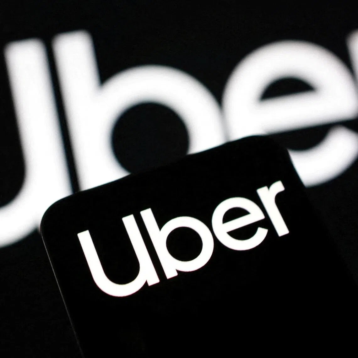 US car-booking giant Uber was fined for deactivating drivers’ accounts without informing them.