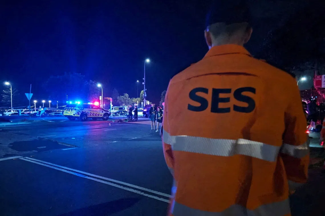 An Australian State Emergency Service (SES) member operates at the scene of a shooting incident at Bondi Beach, Sydney, Australia, December 14, 2025. REUTERS/Cordelia Hsu