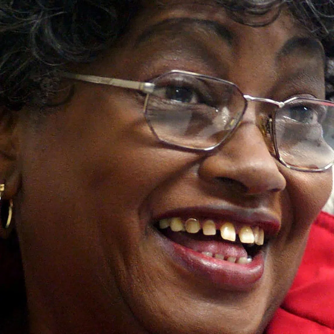 Claudette Colvin, who was attending Booker T. Washington Magnet High School in 1955 when she was arrested for not giving up her seat on a Montgomery city bus, visits the school in Montgomery, Alabama, U.S. February 3, 2005. Mickey Welsh/USA Today Network via REUTERS