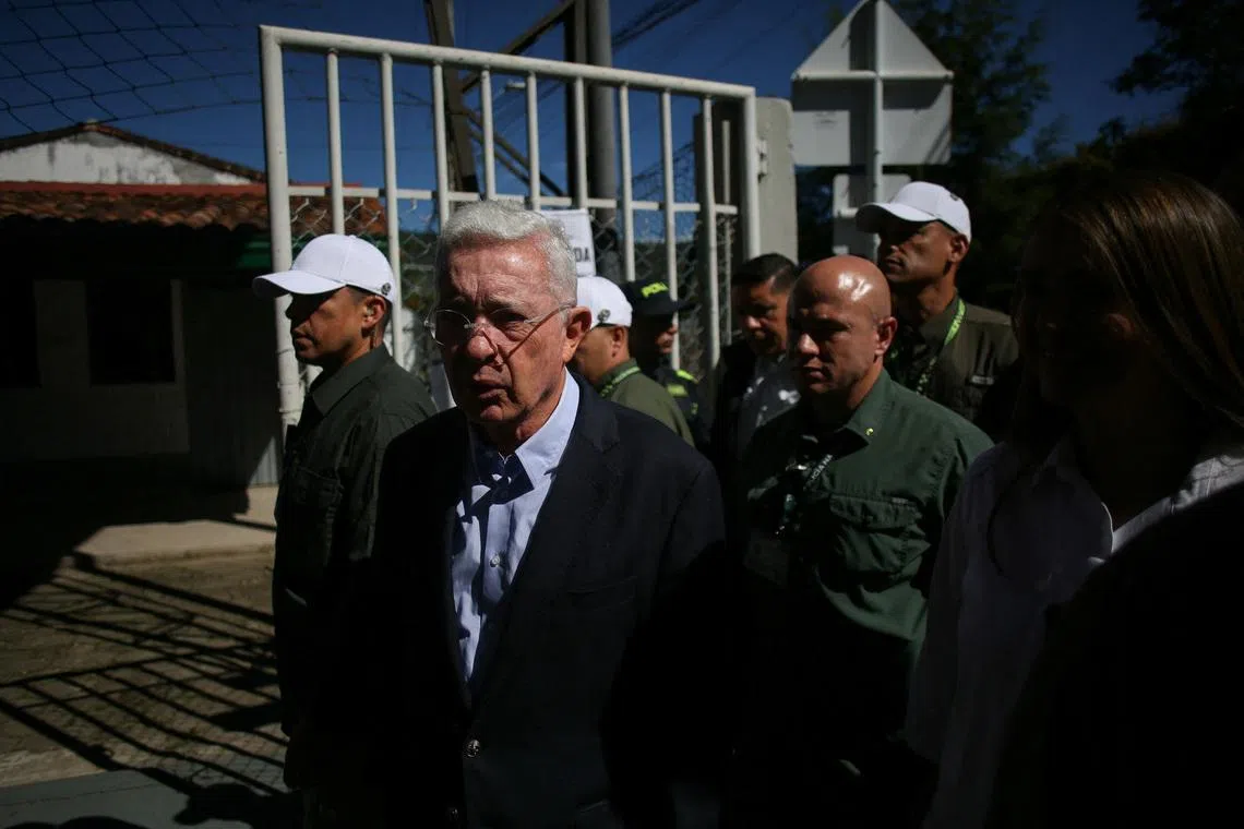 Colombia’s prosecution investigating Uribe’s alleged ties to paramilitary groups