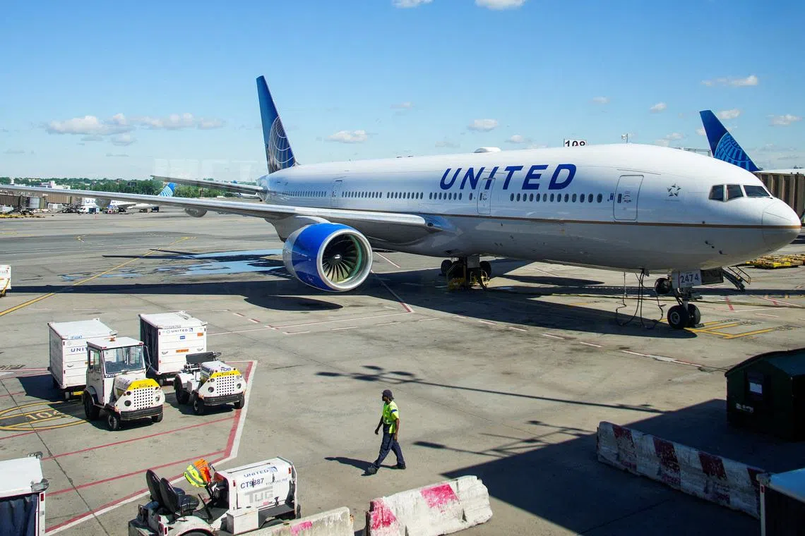 United Airlines plane hits light pole on landing at Newark airport