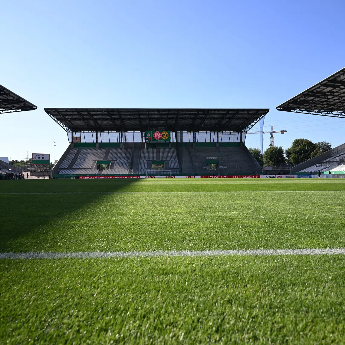 Soccer Football - DFB Cup - First Round - Rot-Weiss Essen v Borussia Dortmund - Stadion Essen, Essen, Germany  - August 18, 2025 General view inside the stadium before the match REUTERS/Teresa Kroeger