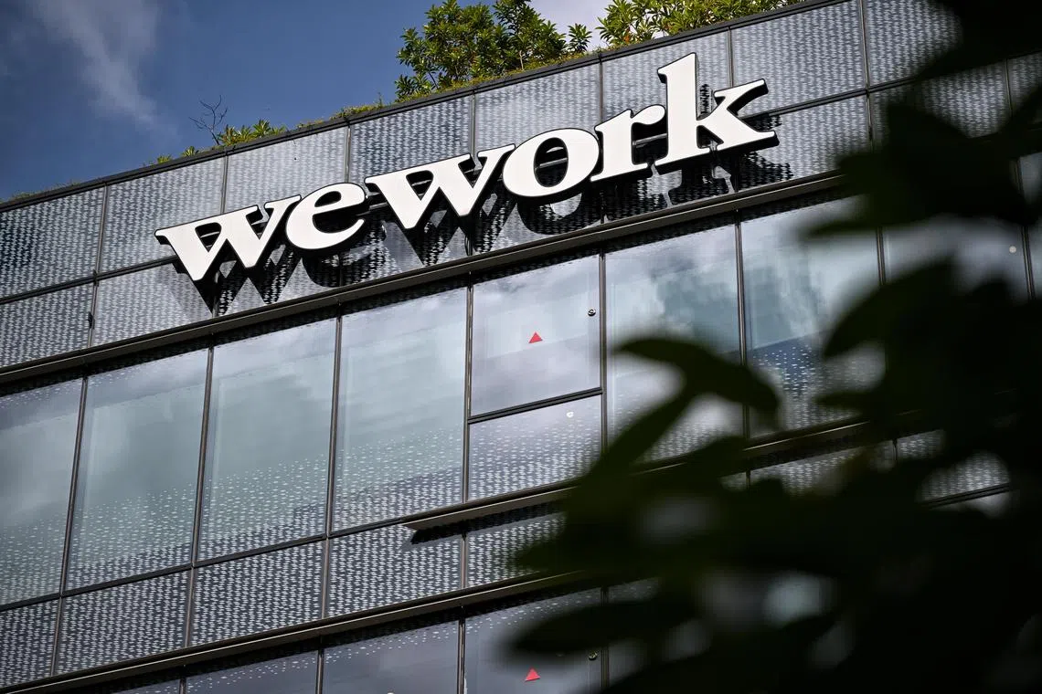  WeWork co-founder Adam Neumann has submitted a bid to buy back the bankrupt office-sharing company for more than US$500 million, a source said. 