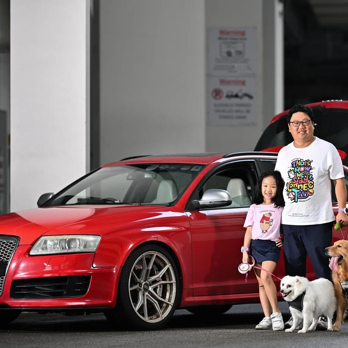 ST20251002-202588400295-Lim Yaohui-Lee Nian Tjoe-epmycar10/

Mr Brian Tan, 43, co-founder of a kids tech startup, with his daughter Jacqueline Tan, 7, primary one pupil; Anna, a four-year-old female golden retriever; and Elsa, a nine-year-old female Japanese Spitz; next to his Audi RS6 Avant at Premier @ Kaki Bukit on Oct 2, 2025. 

For Me and My Car interview.

(ST PHOTO: LIM YAOHUI)